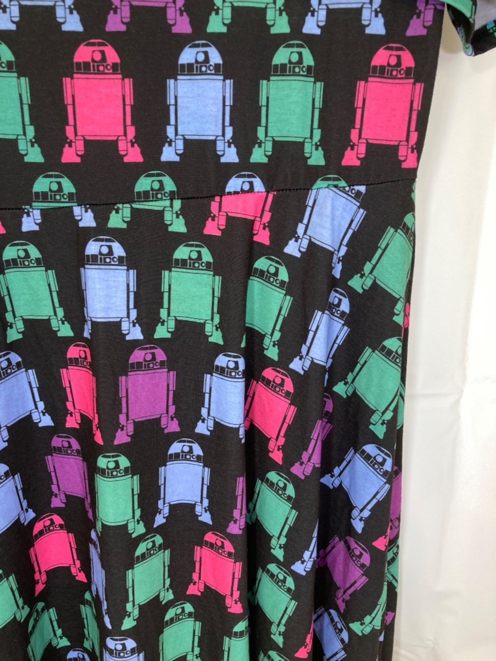 Her Universe Star Wars R2D2 Dress Sz CL Black Pink Blue Green Worn Once - Picture 8 of 16